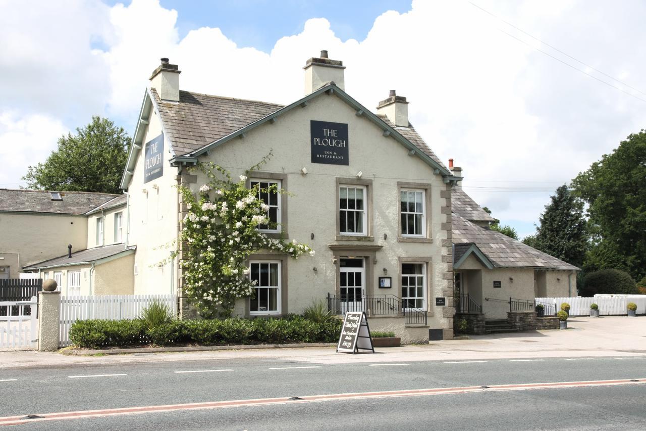 Plough Inn Lupton Exteriör bild